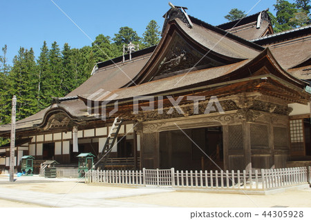 Scenery of Koyasan Scenery of Koyasan 44305928