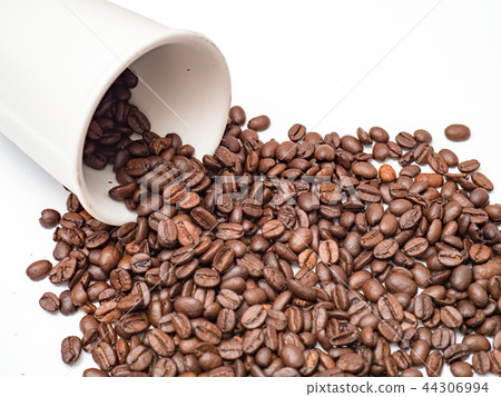 Coffee cup with coffee beans 44306994