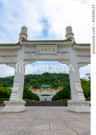 國立故宮博物院牌樓 台湾台北故宮博物院 Taipei National Palace Museum 44309135
