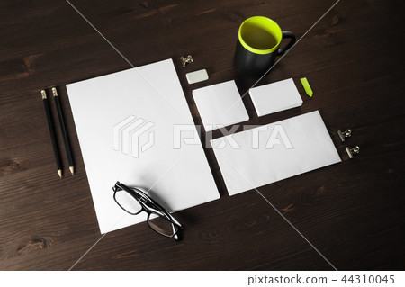 Blank corporate stationery 44310045