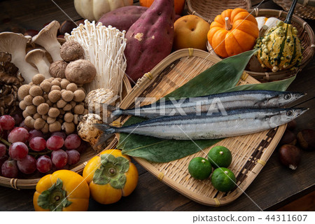 assorted japanese autumn food assorted japanese autumn food 44311607
