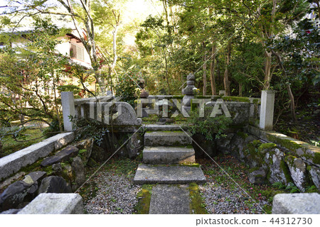 Anrakuji Temple Matsumushi princess Suzu insect princess Tombstone 44312730