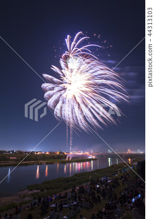 [Japan] Fireworks display 44313103