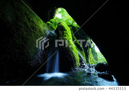 Shiwagara waterfall 460 Shiwagara waterfall 460 44315513