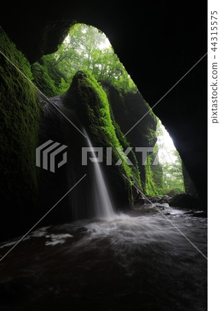 Shiwagara Waterfall 202 44315575