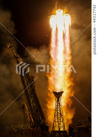 Spaceship launch at night.  44317742