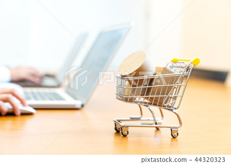 Internet mail order image 44320323