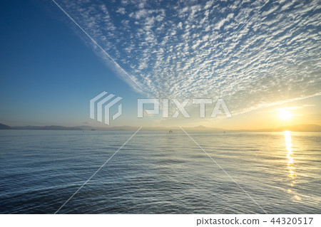 Sunrise of Lake Biwa Sunrise of Lake Biwa 44320517