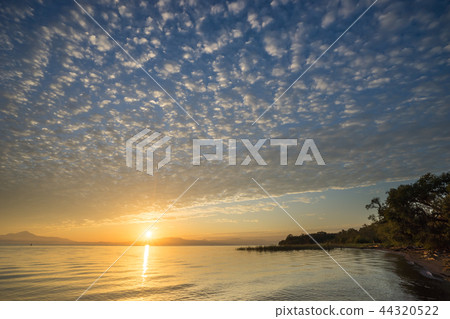 Sunrise of Lake Biwa 44320522