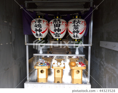 Nagoya City: Roof God on Festival Day [2, Eisei, Nishi-ku] 44323528
