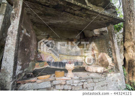 CAMBODIA KAMPONG THOM PHNOM SANTUK TEMPLE 44324121