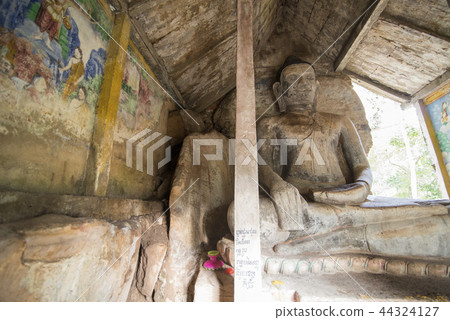 CAMBODIA KAMPONG THOM PHNOM SANTUK TEMPLE CAMBODIA KAMPONG THOM PHNOM SANTUK TEMPLE 44324127