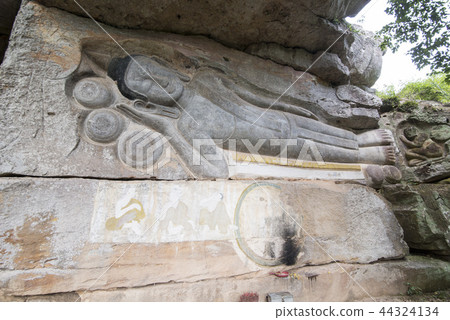 CAMBODIA KAMPONG THOM PHNOM SANTUK TEMPLE 44324134