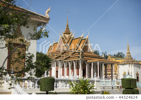 CAMBODIA PHNOM PENH ROYAL PALACE SILVER PAGODA 44324624