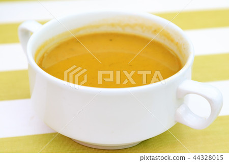 Delicious vegetable soup Delicious vegetable soup 44328015