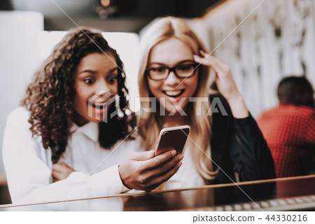 Have Fun. Mobile Phone. Girls. Cocktails. Sit. 44330216