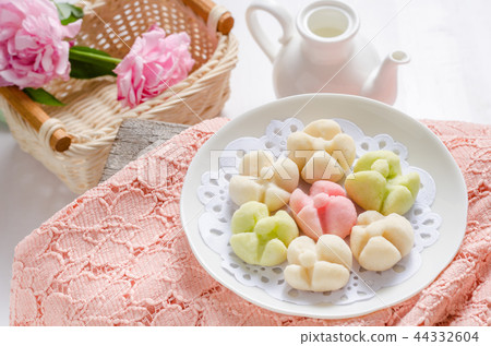 Close up dessert, Thai shortbread cookies 44332604