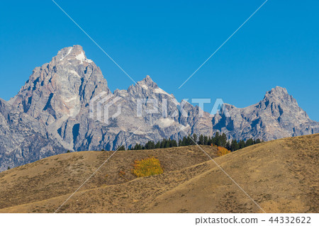 Scenic Teton Autumn Landscape Scenic Teton Autumn Landscape 44332622