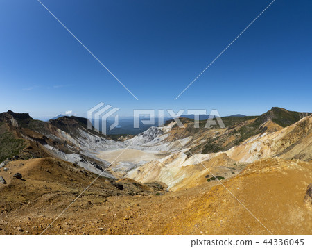 Adatarayama Numa Nopeira 44336045