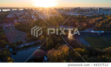 Khabarovsk Park in the city center. city ponds. autumn. the view from the top. taken by drone. 44337512