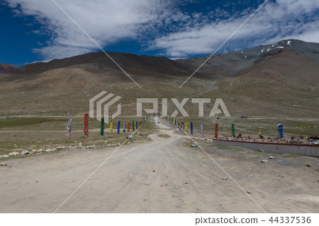 Spiti Valley Stupa 44337536