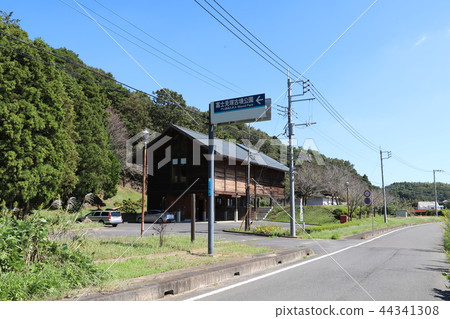 Fujimizuka Kofun Park, exhibition hall 44341308