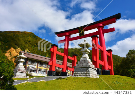 Yudonosan Shrine Otorii 44347381