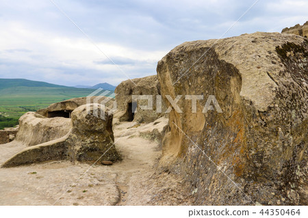 Old cave city Uplistsikhe in Caucasus mountains 44350464