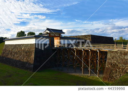 山形城遺址本丸1字母門 44359998