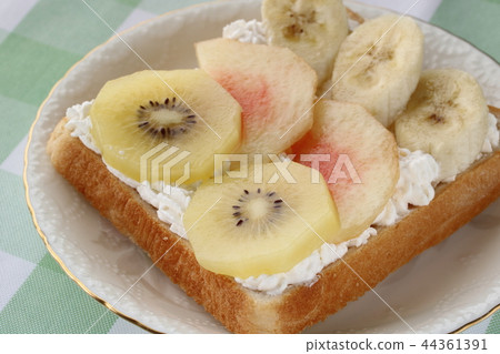 水果麵包 44361391