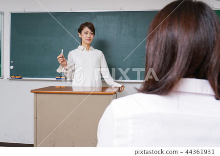 Female teacher to teach 44361931