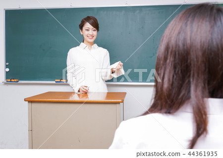 Female teacher to teach 44361935