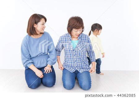 良好的家庭形象 44362085