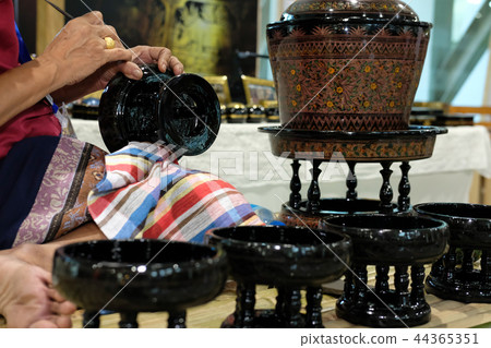craftsman carving pattern on traditional Thailand tray craftsman carving pattern on traditional Thailand tray 44365351