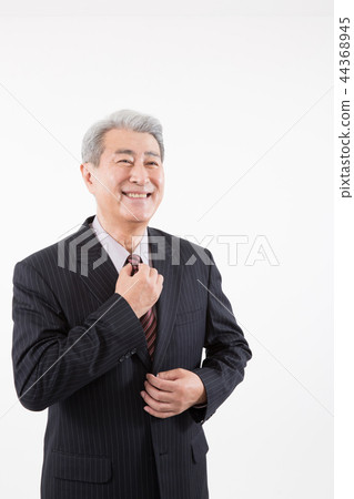 資深男性商人 資深男性商人 44368945