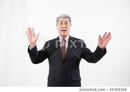 Senior male business man Senior male business man 44369366