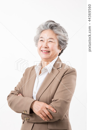 Senior female portrait, female CEO Senior female portrait, female CEO 44369560