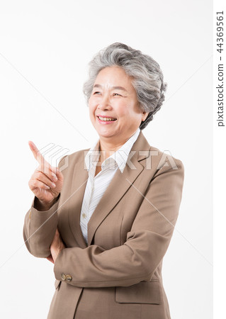 Senior female portrait, female CEO 44369561