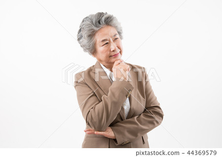 Senior female portrait, female CEO 44369579