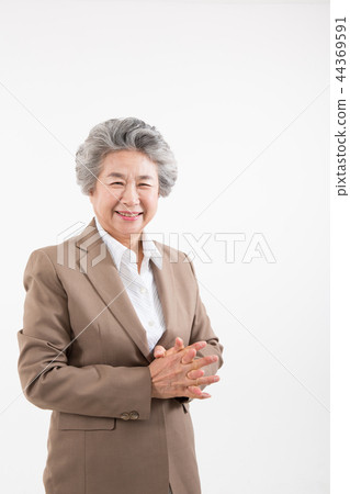 Senior female portrait, female CEO 44369591