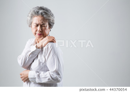 Senior female portrait, 44370054