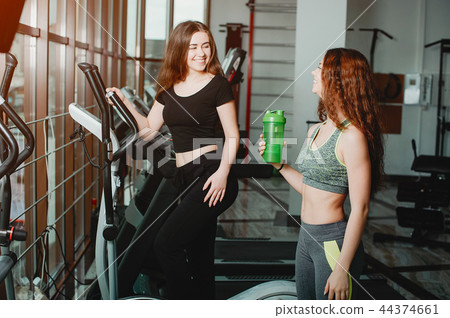 girls in a gym 44374661