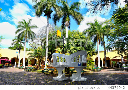 Santa Lucia Park (Merida Mexico) 44374942
