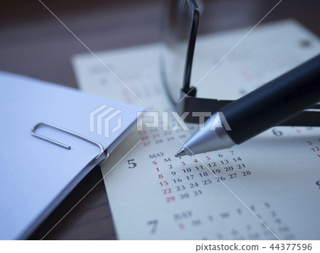 Business image · Calendar · Glasses · Documents Business image · Calendar · Glasses · Documents 44377596