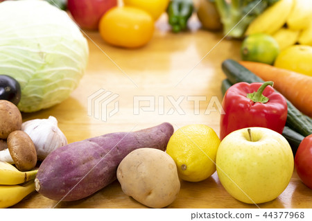 新鮮蔬菜和水果 新鮮蔬菜和水果 44377968