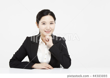 Business woman 44383893