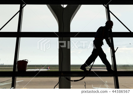 Glass cleaning cleaning by spiderman 44386567