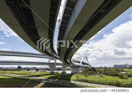 Jiangbei Junction 44389963