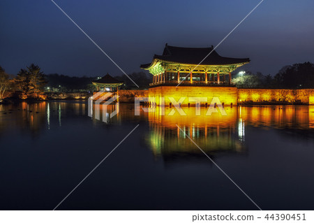 donggung palace and wolji pond in gyeongju 44390451
