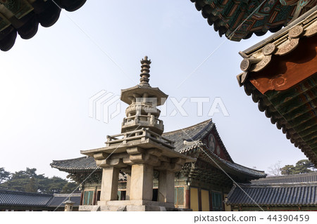 dabotap pagoda in bulguksa temple 44390459
